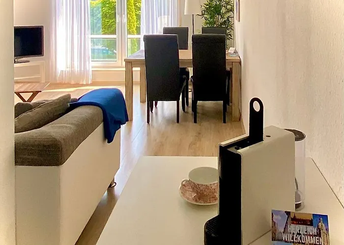 Casa Heideweg Mit Tg Direkt An Der Heide Dresden